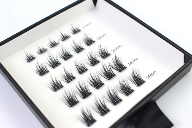 Flirty Flick - Mixed Length Press-On Lashes