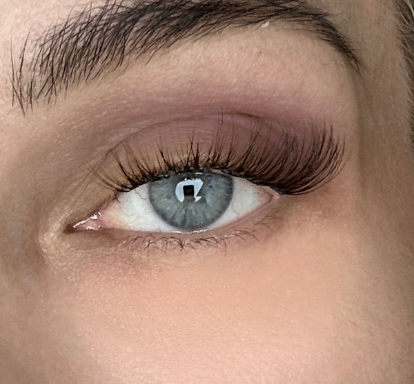 Nova Kiss - Mixed Lenght Pre Glued