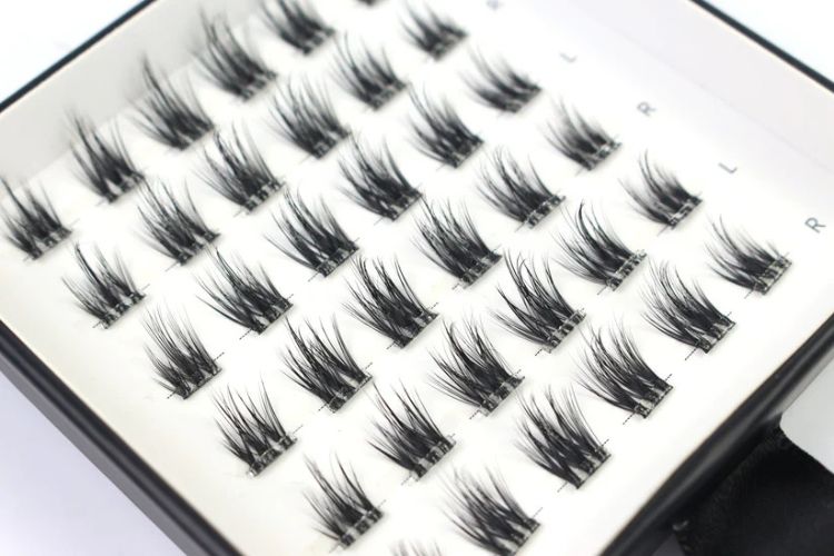 Dream Drip - Mixed Length Press-On Lashes