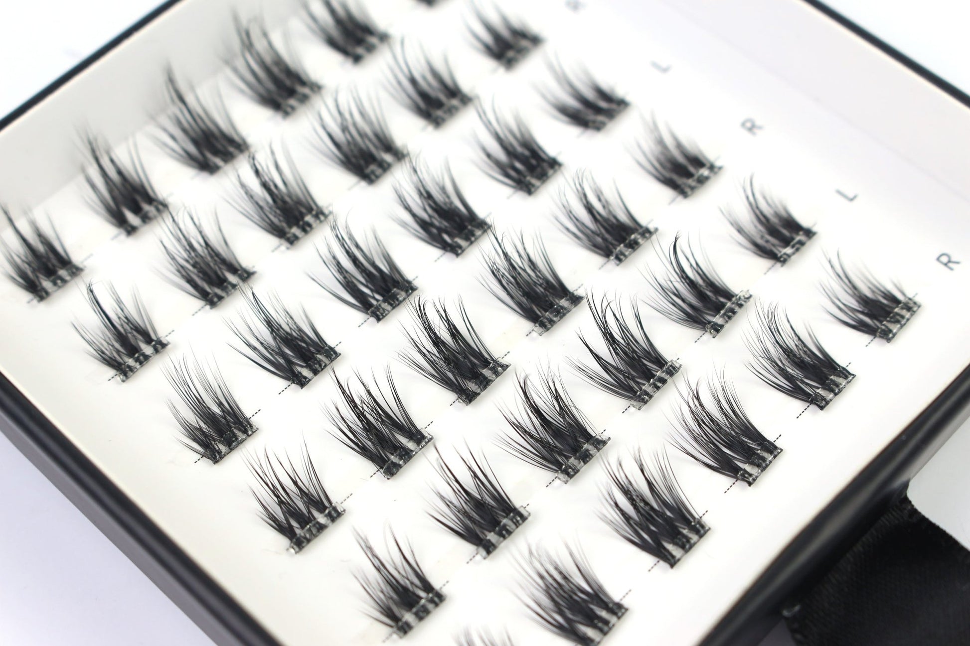 Dream Drip - Mixed Lenght Pre Glued - LIT Lashes